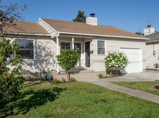28 Prague St, San Mateo, CA 94401