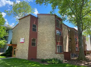 603 E Clark St #4468916E6, Champaign, IL 61820
