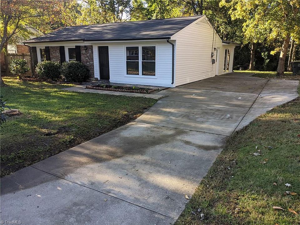 1st image of 2412 Denver Dr