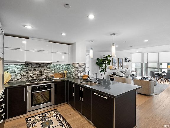 2nd image of 435 China Basin St Unit 335
