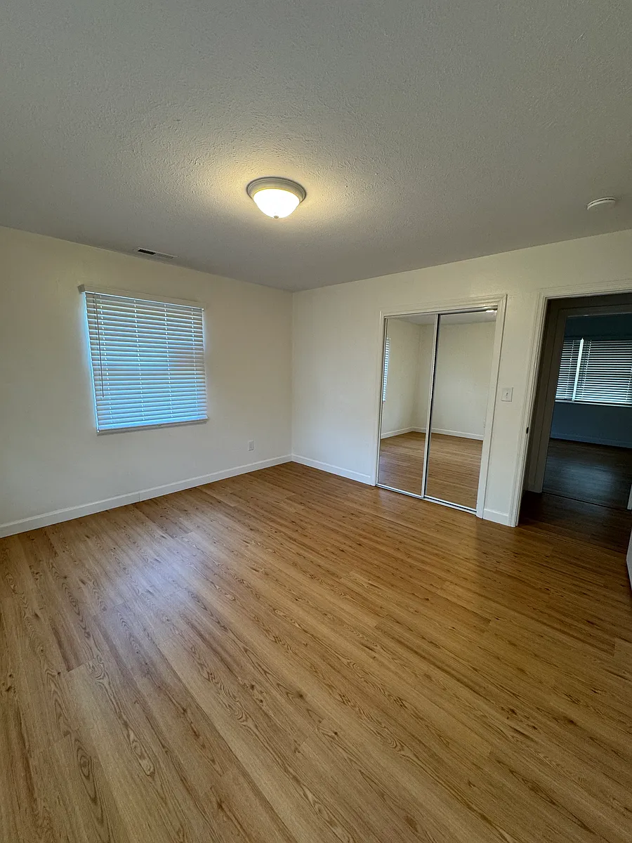 Building Photo - 770 Drexel Rd #1