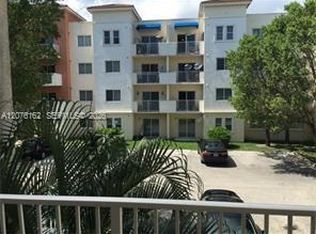11050 SW 196th St APT 303, Miami, FL 33157