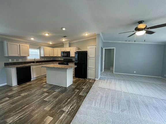 4th image of 312 Rotterdam Avenue Site #1252