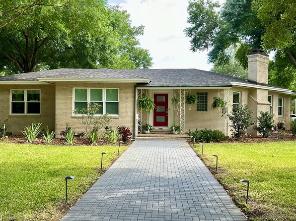 1203 Easton Dr, Lakeland, FL 33803