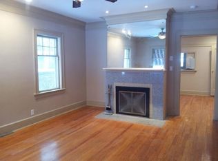 21 Elizabeth St, Hammond, IN 46320