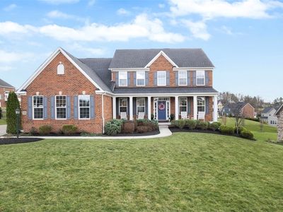 1100 Blackthorne Dr, Jeannette, PA, 15644