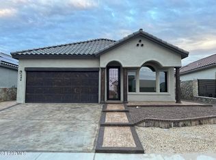546 Oilfield Dr, El Paso, TX 79928