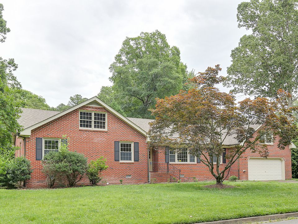 1st image of 413 Woodberry Dr