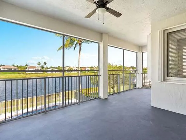 11836 Osprey Pointe Cir — Photo 17