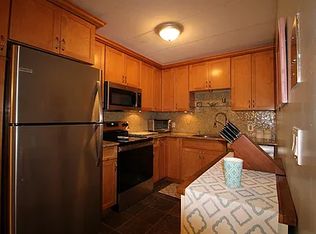 153 Milk St APT 18, Westborough, MA 01581