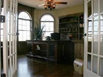 5th image of 10105 S Stonehaus Dr
