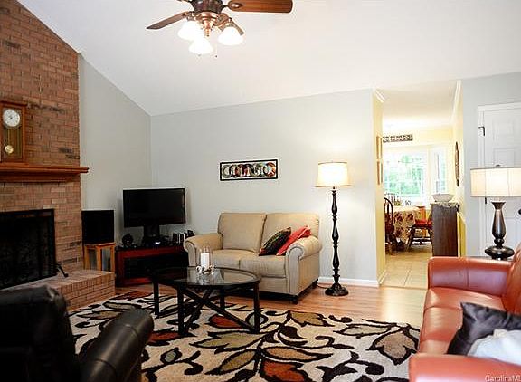 4th image of 205 Keltic Meadows Dr