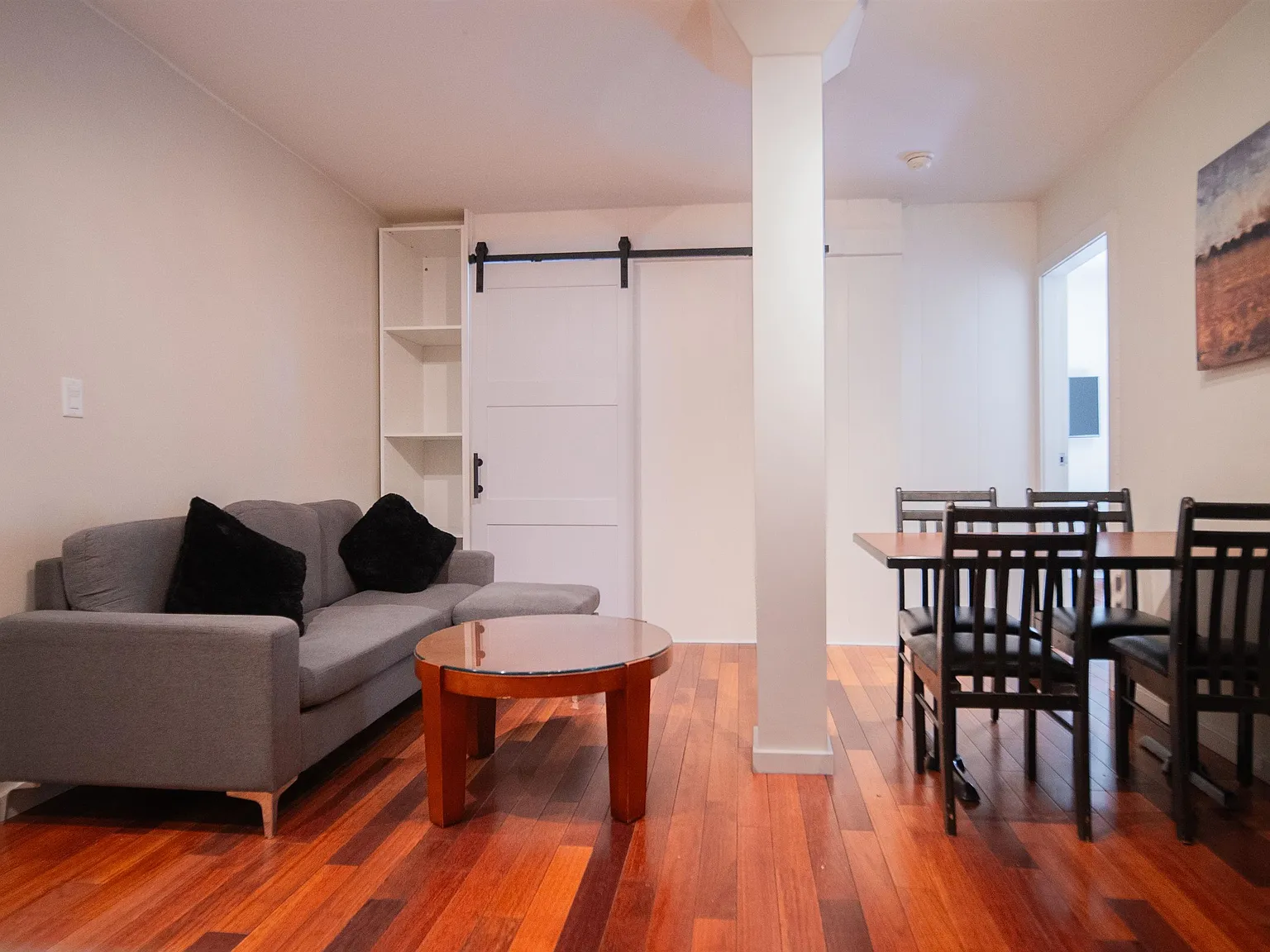 2 bed, 614 sqft, $3,200 — Photo 1