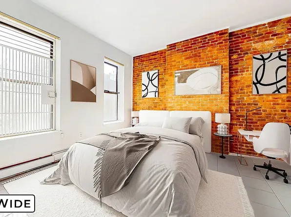 1488 First Avenue image 2 of 8