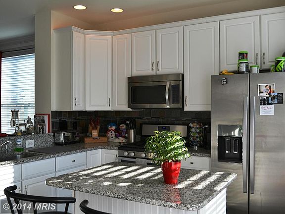 4th image of 43233 Loudoun Reserve Dr