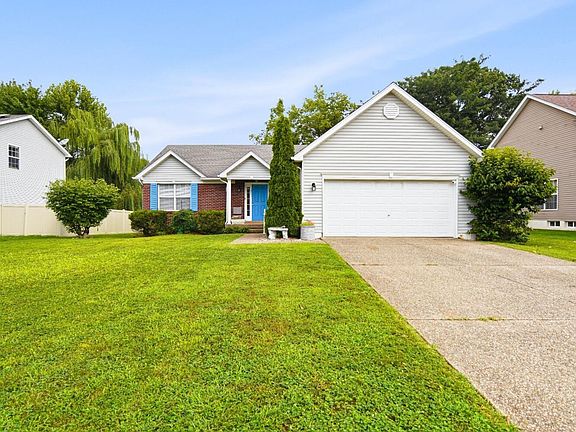 2nd image of 7711 Bridlewood Pl