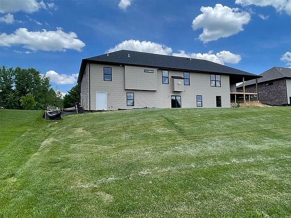 5th image of 120 Stonebridge Bluff Dr