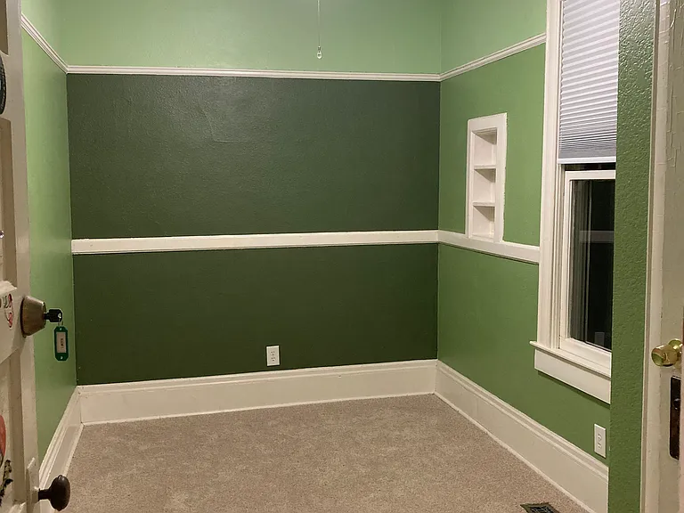 First floor, small back bedroom