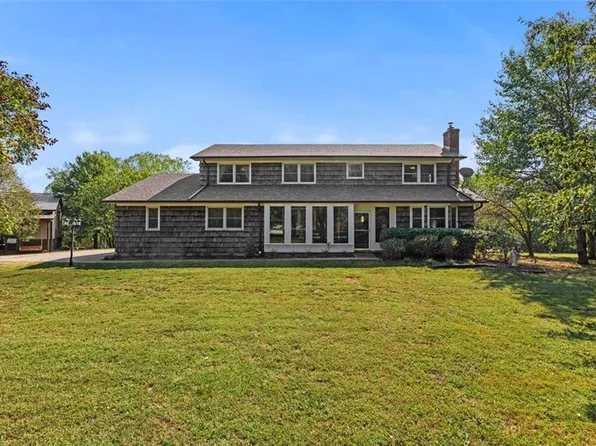 27503 Lookout Rd, Paola, KS 66071