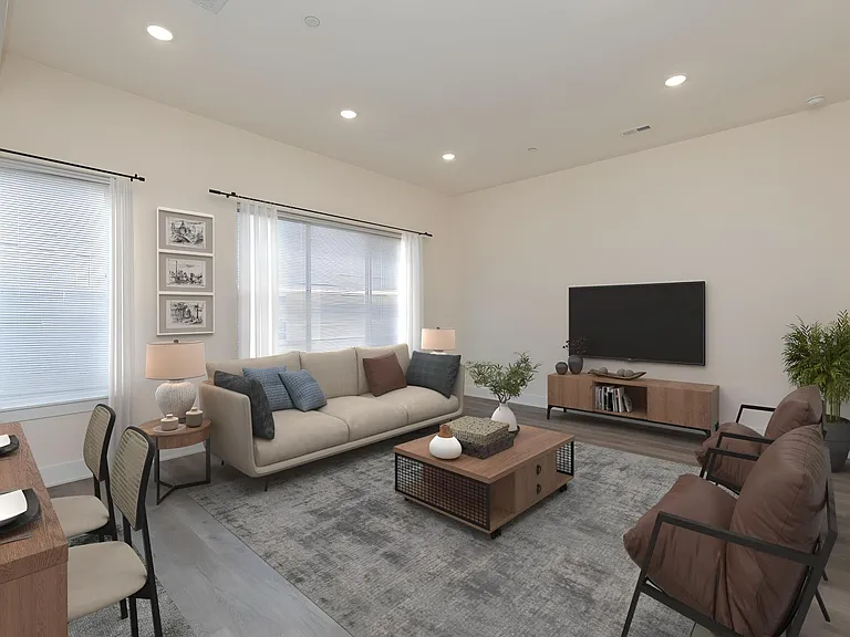 962 N 8th St #8 — Photo 6