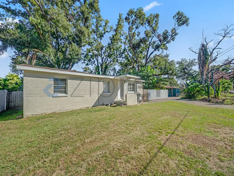 4017 Watson Rd