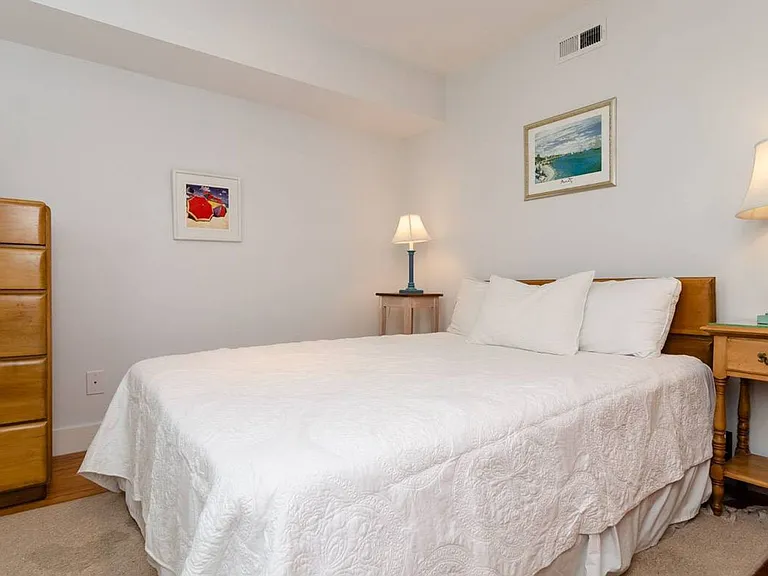 8B Sunset Ave #B — Photo 18