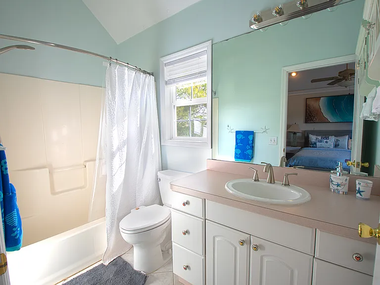 2400 Spruce St — Photo 23