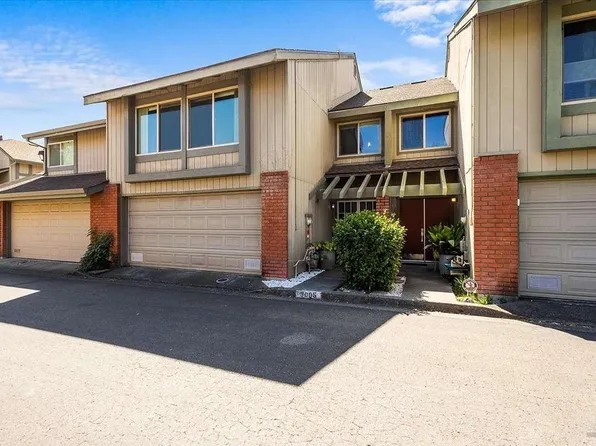 3005 Aurora Ct, Santa Rosa, CA 95405