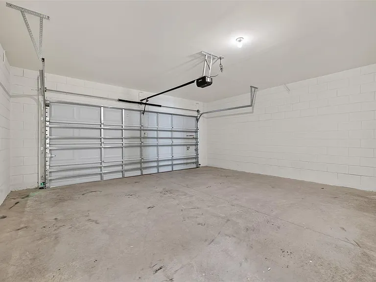2893 House Finch Rd — Photo 22