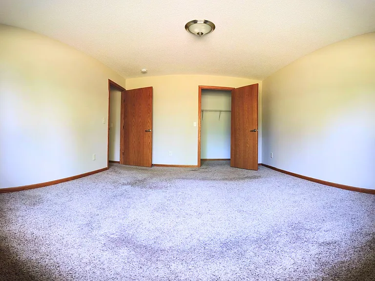 1582 Gunston Dr #B — Photo 4