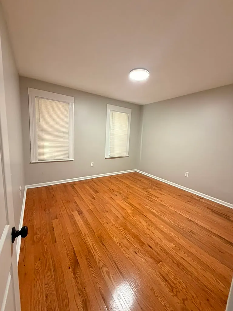 2 bed, $1,800 — Photo 3