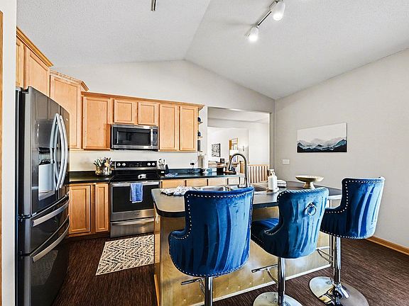 5th image of 14461 Freesia Way