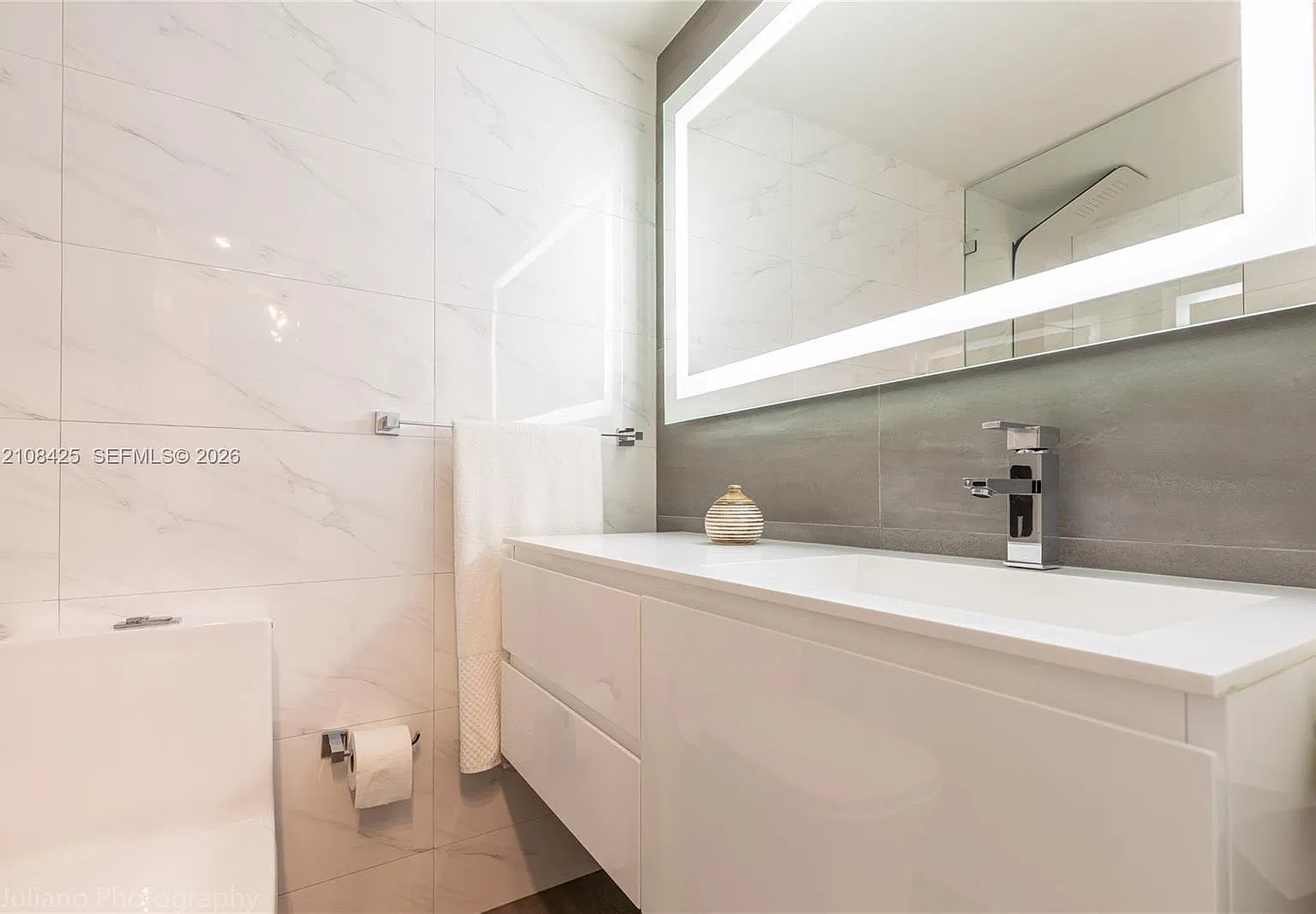 Mirador 1000 Condo — Photo 4