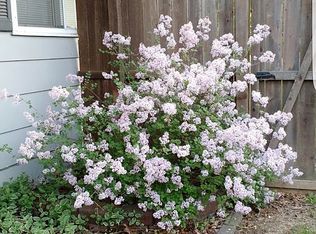 301 W Brewster Rd, Herrin, IL 62948