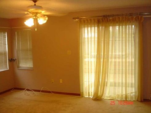 4th image of 1423 Fairway Oaks Dr