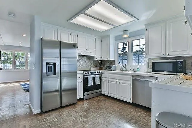 736 F Ave #1 — Photo 19