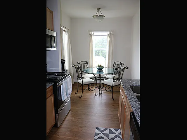 1bed kitchen
