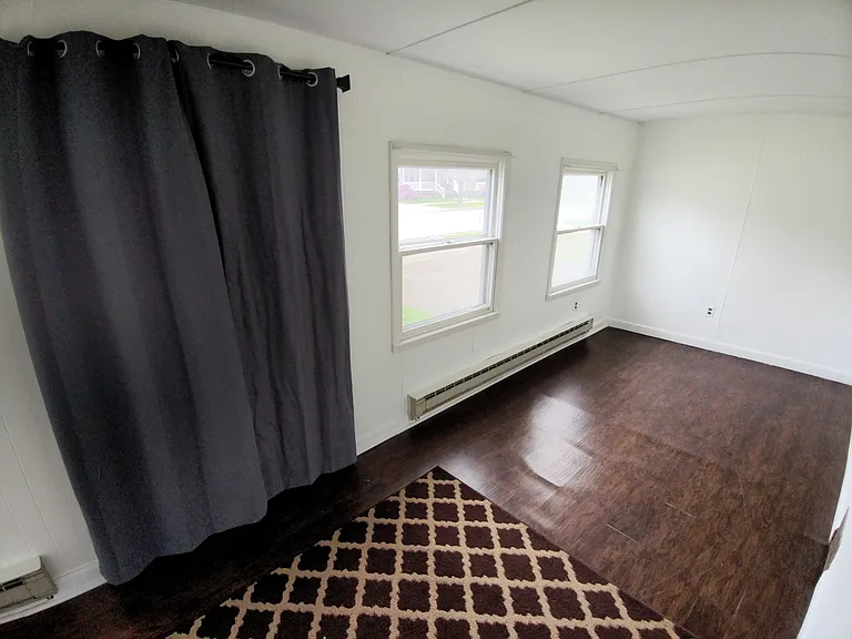 Office/Sunroom/Bedroom 3
