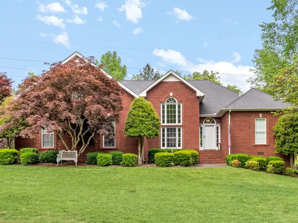 2121 Karen Ct, Clarksville, TN 37043