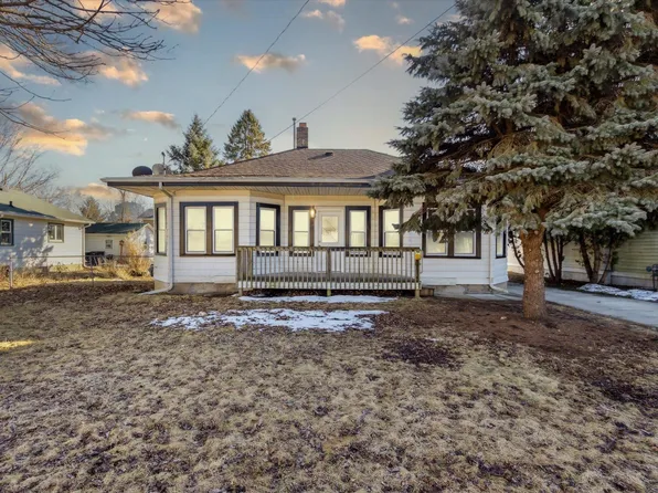 1611 Mineral Point Ave, Janesville, WI 53548