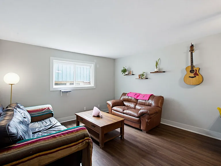 3815 Guadalupe St #208 — Photo 7
