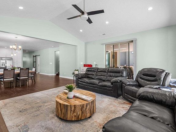 4th image of 130 Matilda Ln