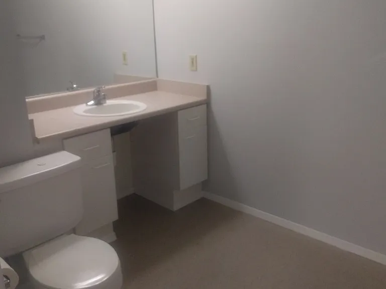 1835 Queen Anne Ave N #103 — Photo 13
