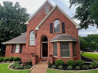 402 Moran Dr, Highland Village, TX 75077