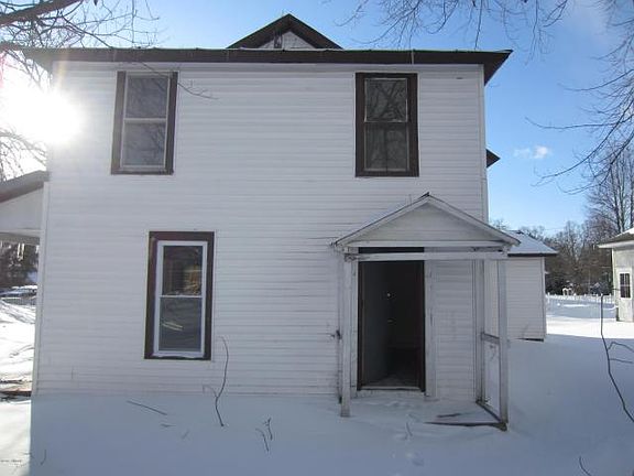 2nd image of 78 Rose St