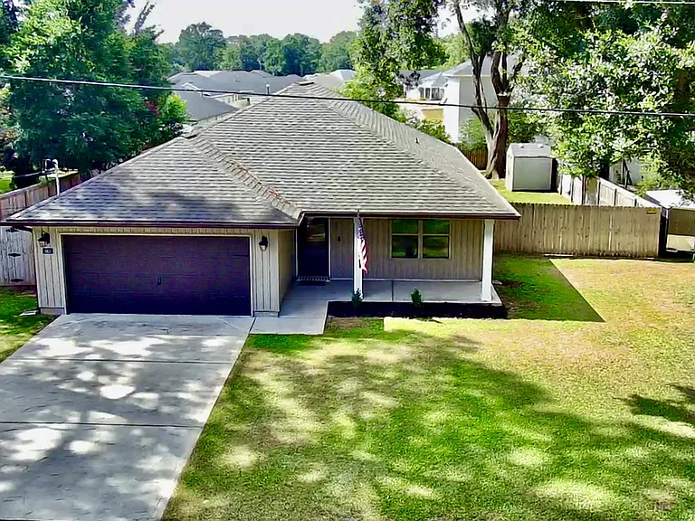 163 Beland Rd — Photo 3