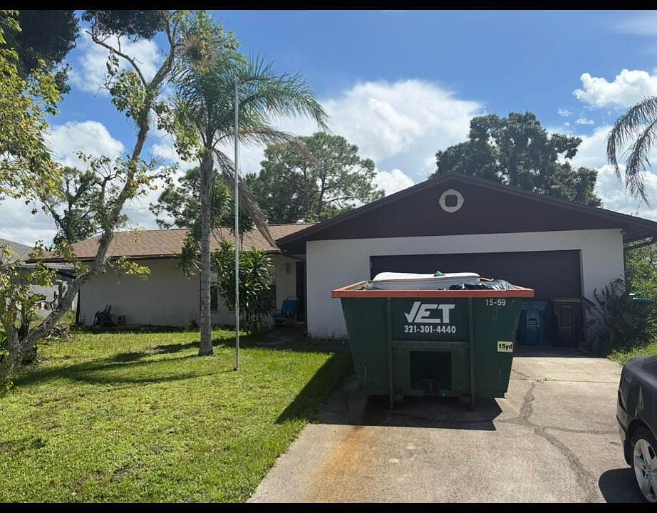 1st image of 726 Cleaves St SE