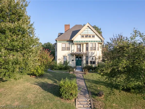 418 N 6th St, Fort Smith, AR 72901