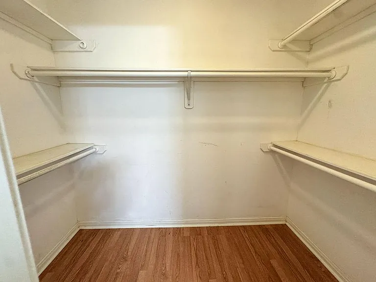 139 Sherwood Dr — Photo 16