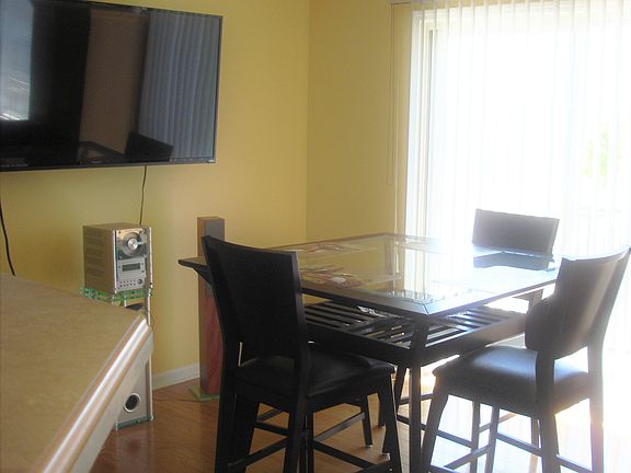 4th image of 27320 Hidden Oaks Dr